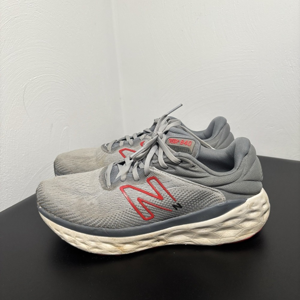 New Balance Fresh Foam x 840v1 Aluminum/Gray Red Mens Sz 8.5 M840FLS‎ Shoes